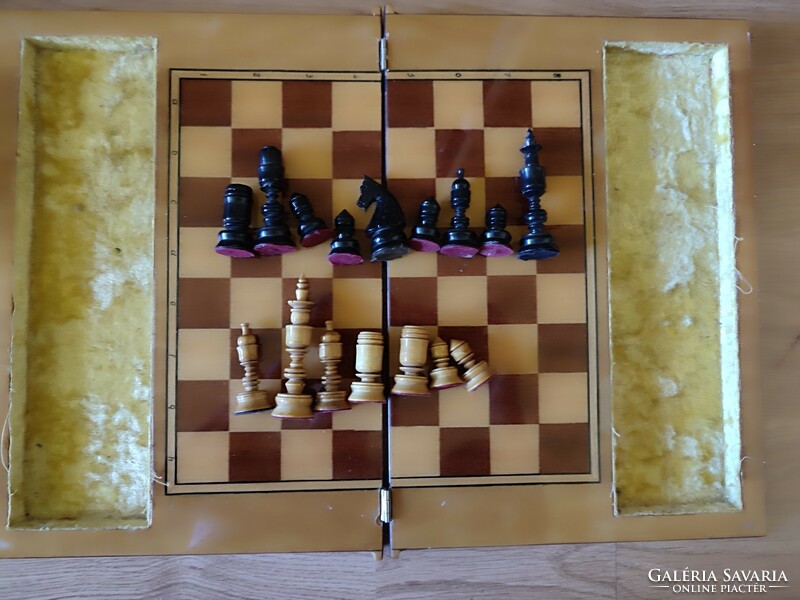 Intarziás sakk készlet