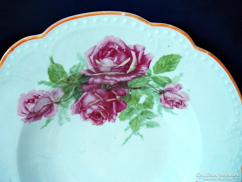 Zsolnay rose plate
