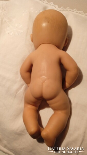 Régi gumi pisilős   baba fellelt állapotban