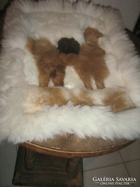Charming little carpet for bedding, fluffy, soft camel wool