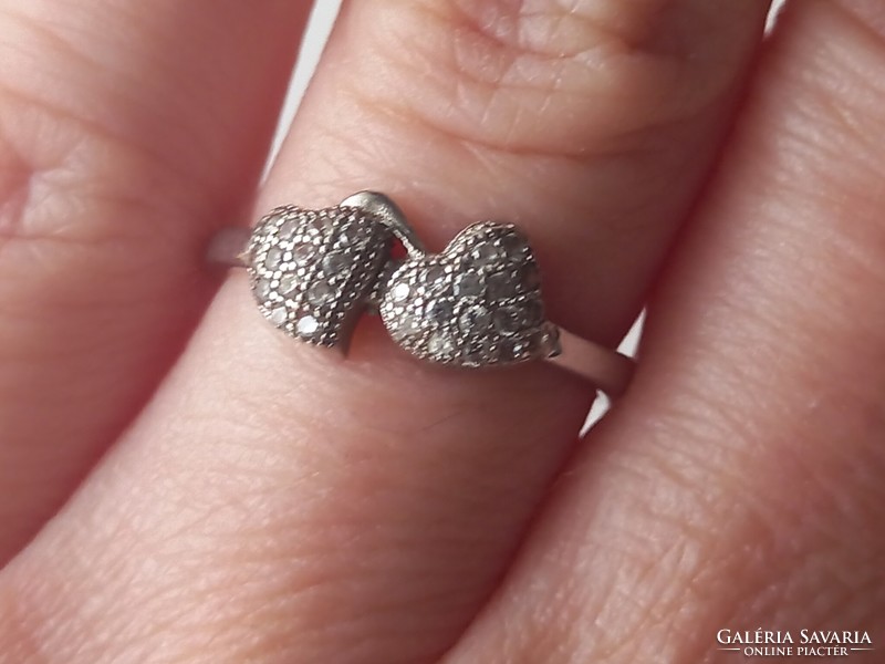 Női köves ezüst gyűrű (15,5)