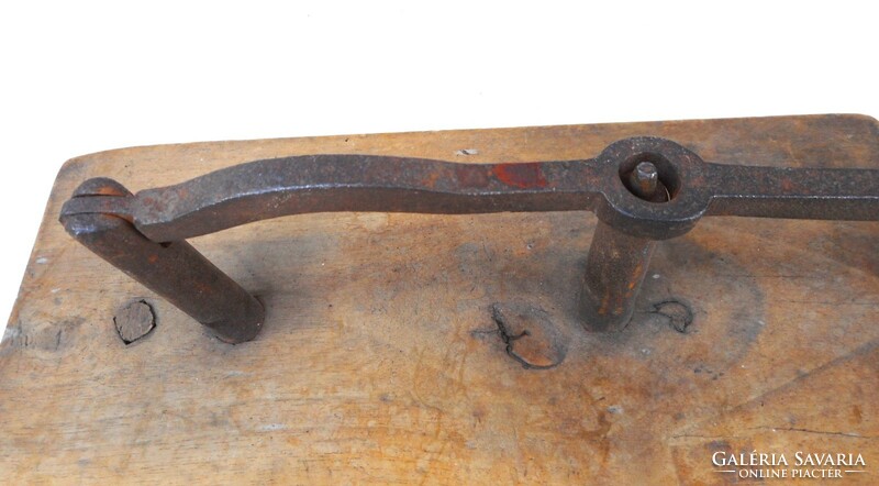 Old lever hammer tool (hunting cartridge case)