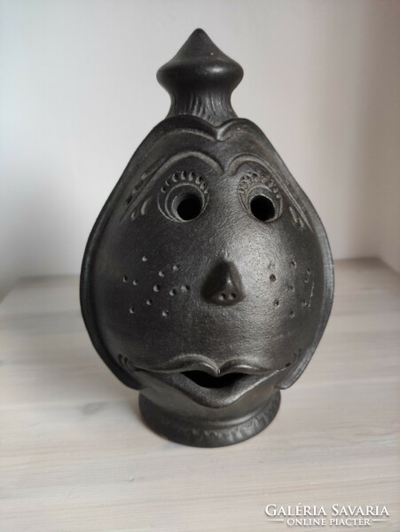 Sárospataki black egg head portrait ceramic sculpture