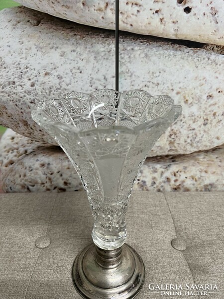Crystal vase with silver base a60