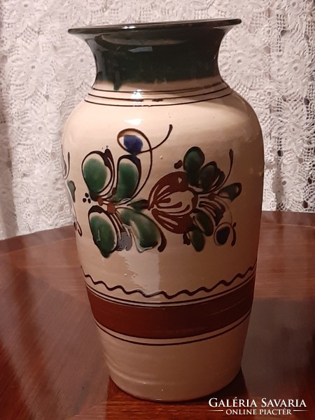 Korondi váza 27 cm magas