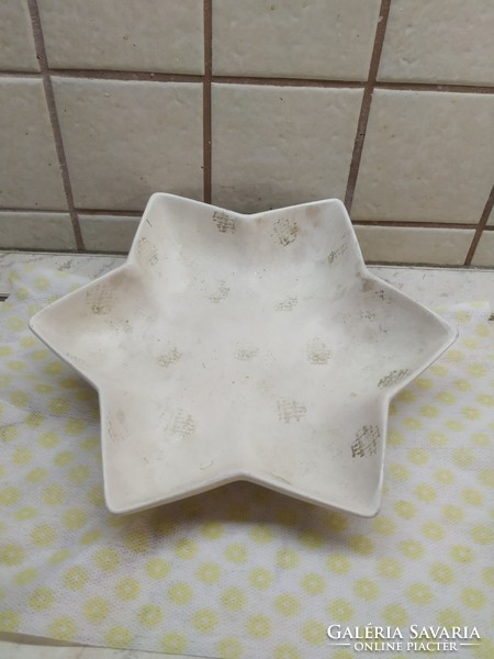 Beautifully shaped, star-decorated Christmas ceramics for sale!
