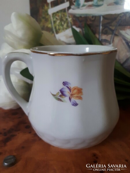 Mug with floral belly