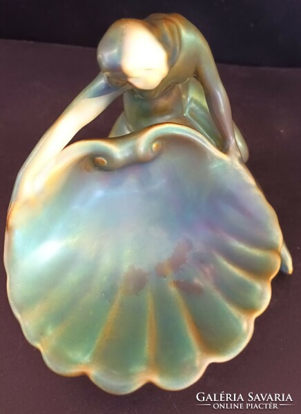 Zsolnay shell siren/female figure with shield