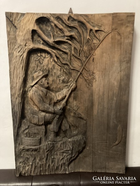 Carved image, Balaton fisherman, marked large