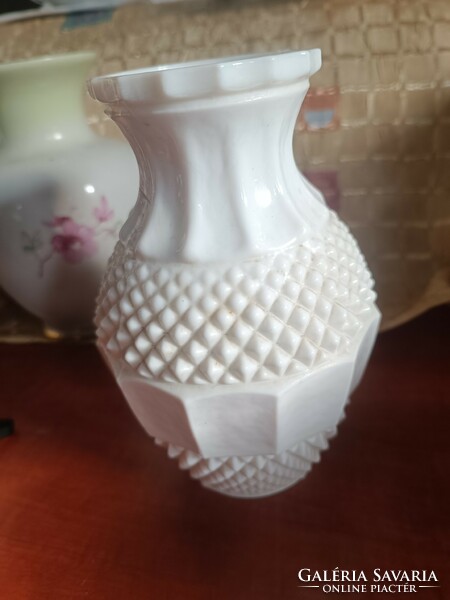 Special milk glass vase