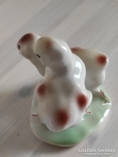Bájos kiscsibék jelzett antik porcelán
