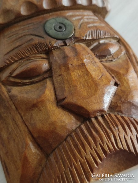 Carved head in the Transylvanian pattern g.J. 1967