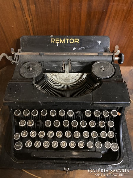 Remtor régi írógép