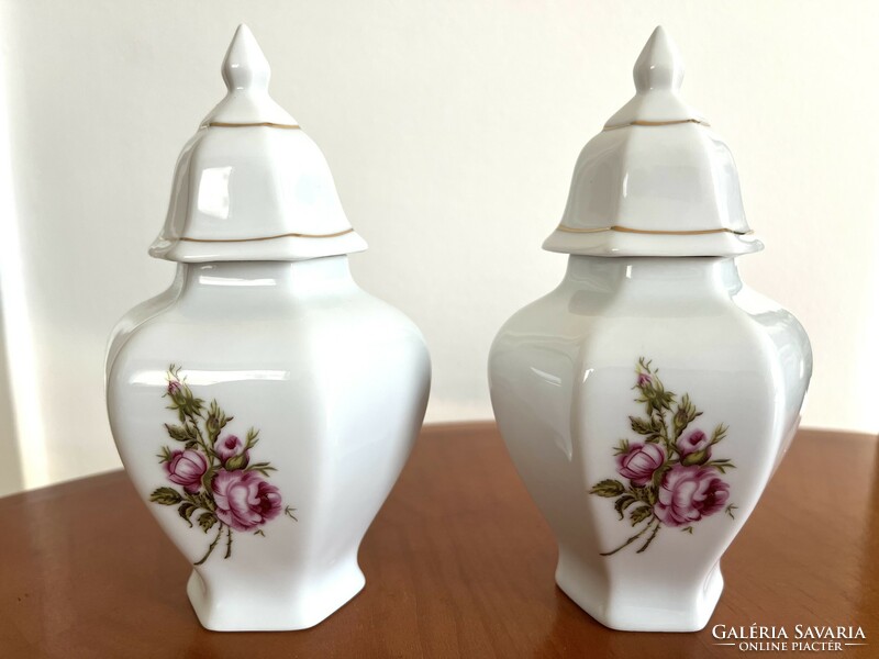 Hollóházi fedeles porcelán váza rózsa mintával