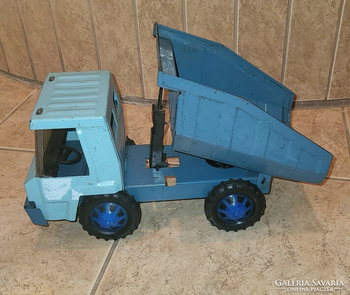 Retro Soviet/Russian plate toy truck, tipper