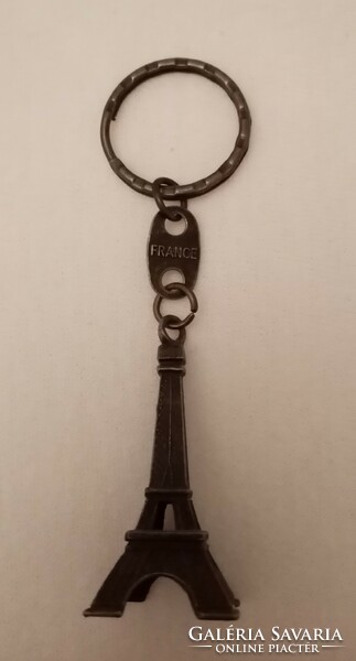 Paris Eiffel Tower key chain (in bronze color)