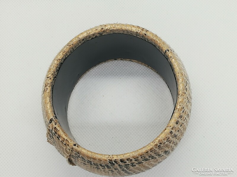 Retro leather covered bracelet