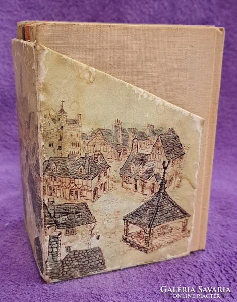 Old book: the treasure house of the English pound, mini book (m4268)