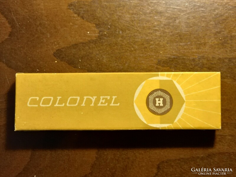 COLONEL ceruzadoboz + 3db ceruza