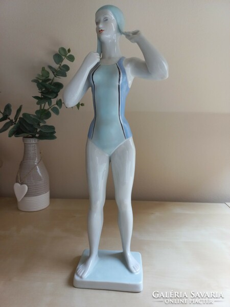 Raven Háza swimmer, rare porcelain figure