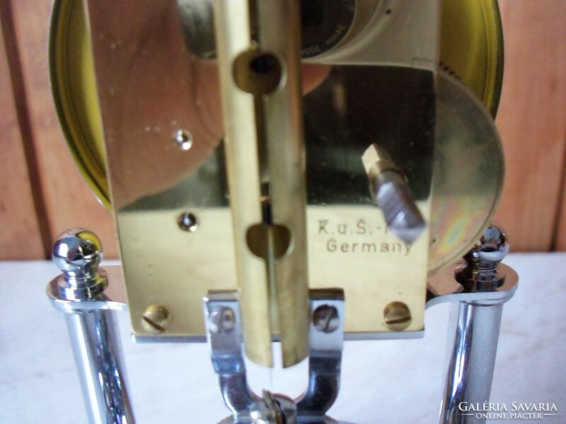 Kern und sohne 400-day pendulum clock