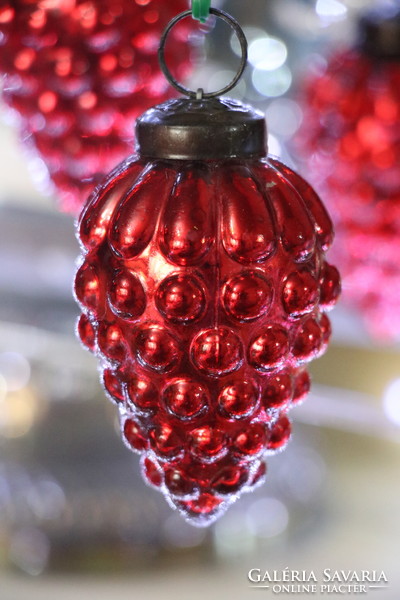 Blackberry-shaped metal Christmas tree decoration