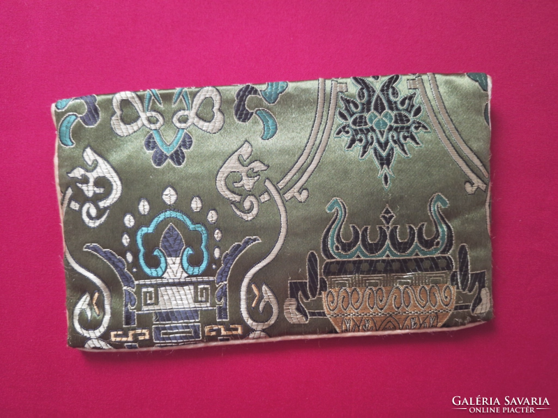 Chinese silk, fish, wallet, toiletry bag, toiletries