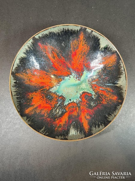 Bowl of fire enamel