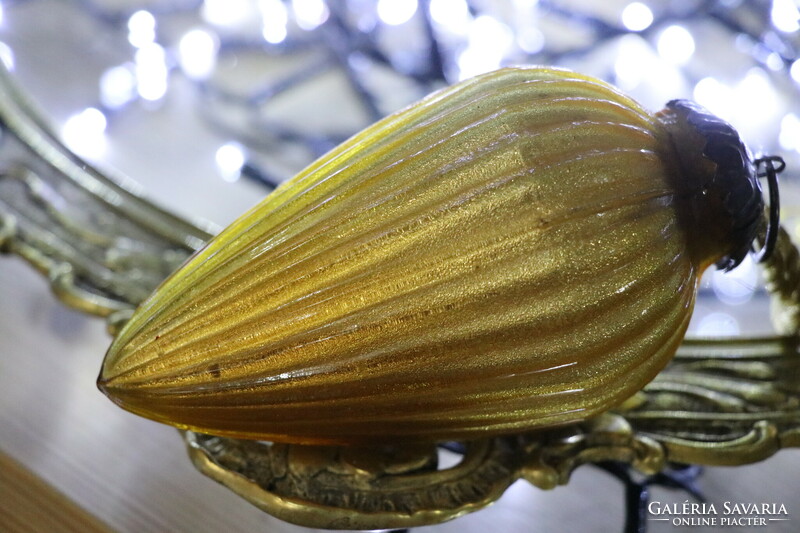 Ribbed, cone-shaped metal Christmas tree decoration