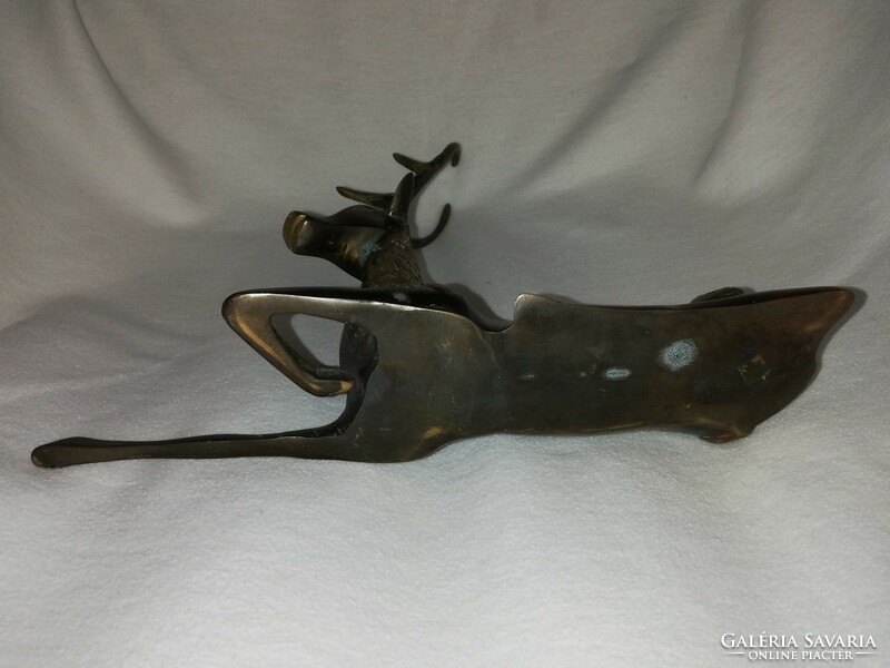 A very rare resting deer bronzed copper statue, hunting lodge decoration