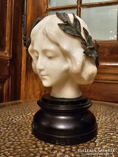 Art nouveau sculpture (Art Nouveau)