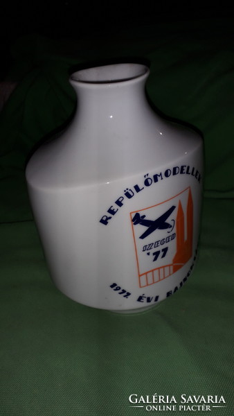 1977. Szeged model airplane championship historical relic Great Plains porcelain decorative vase according to the pictures