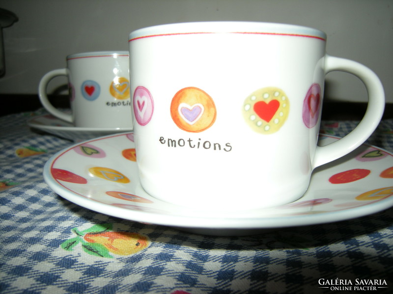 Cheerful hearty hot chocolate cups with coasters