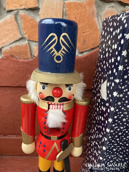 51 Cm high wooden nutcracker Christmas holiday heritage nostalgia