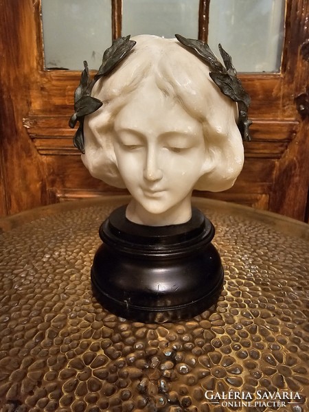 Art nouveau szobor (szecesszios)