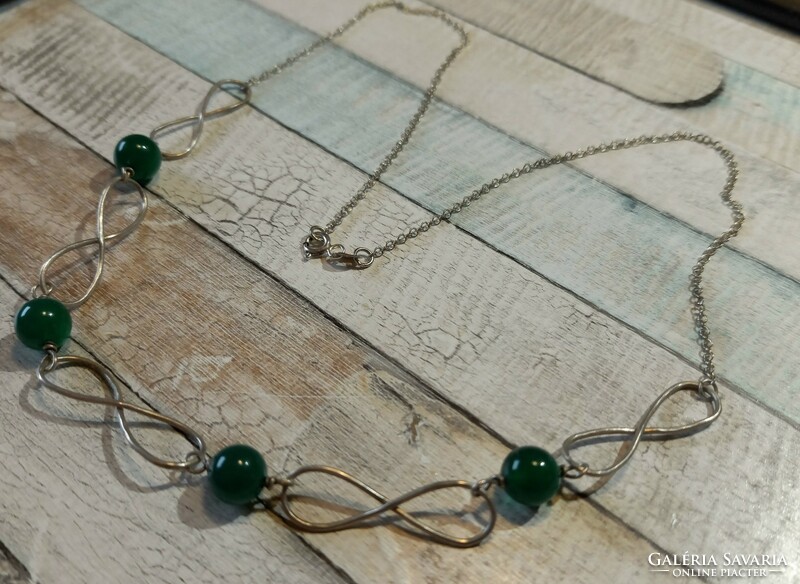 Silver necklaces with jade