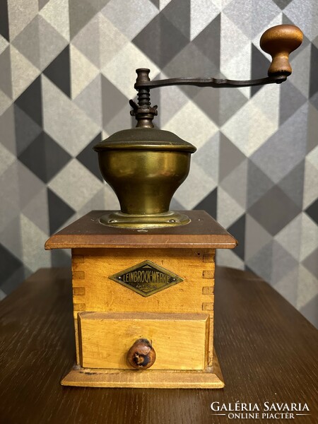 Leinbrock Werke old coffee grinder