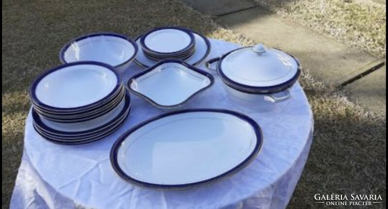 Zsolnay tableware for sale