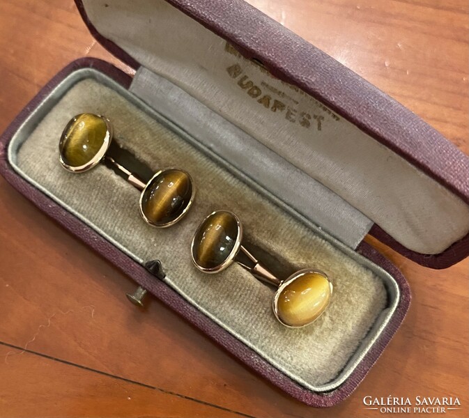 Old artdeco 14 carat gold cufflink with real tiger's eye stone!