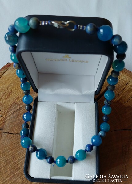 Beautiful faceted cut blue agate and sodalite mineral necklace