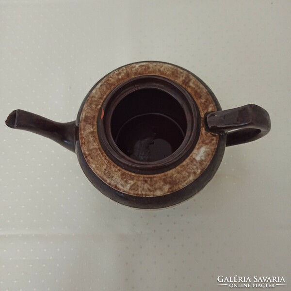 Ceramic teapot