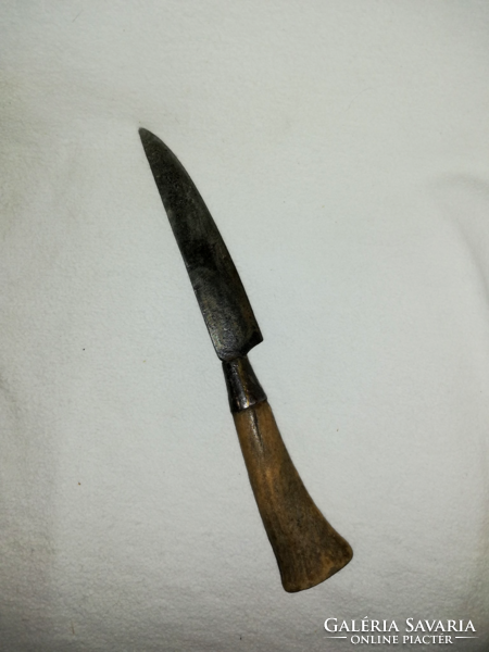Vintage hunting dagger with antler handle