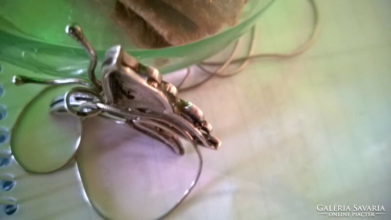 Dekoratív ezüst zománcozott  pillangó medál,bross -egyedi ékszer,40x37 mm