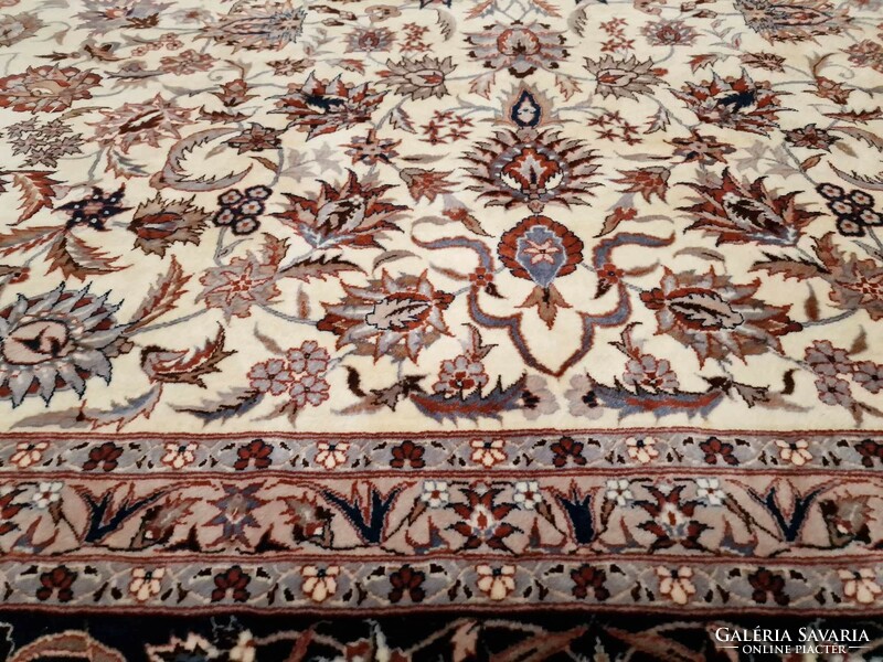 Iran isfahan 265x365 cm hand knotted wool persian carpet bfz512