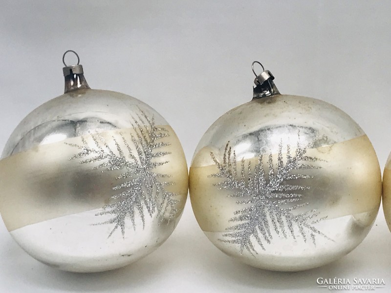 Retro glass Christmas tree decoration, large silver balls
