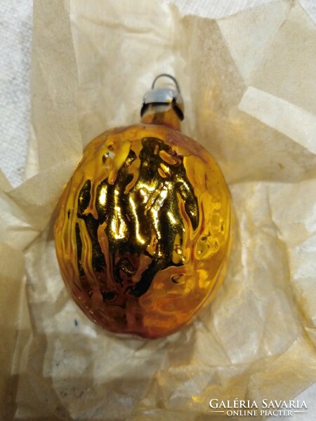 Üveg dió, aranyban, - karácsonyi függeszték / a 60-as évekből