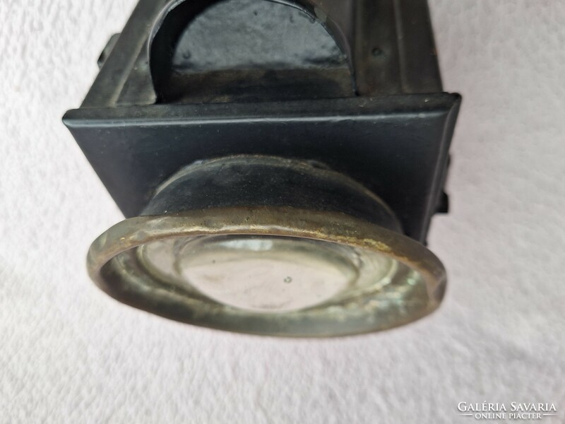Antik lámpa , vasutas vagy lovaskocsi ,konflis lámpás