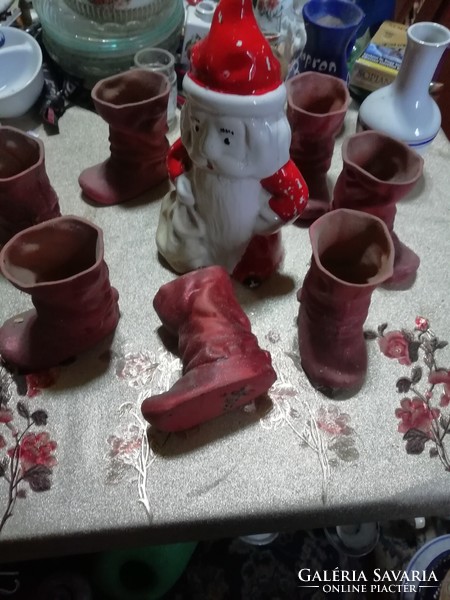 Santa's 7 boots in the condition shown in the pictures