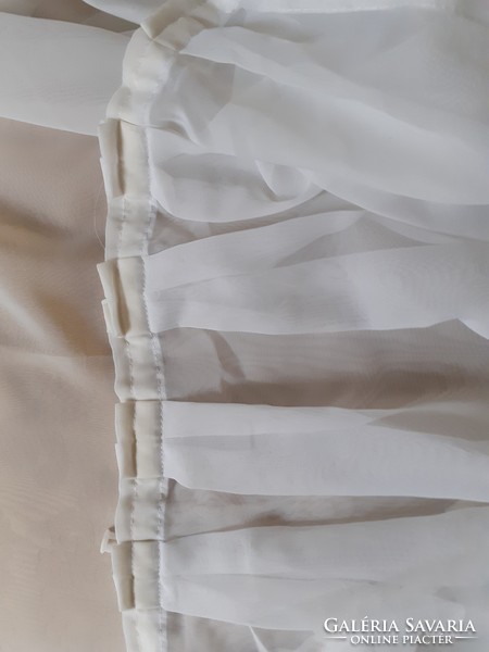 Plain white curtain. 240X600 cm