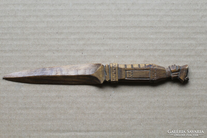 Folk art carved wooden folk miska human-shaped leaf-cutting dagger knife